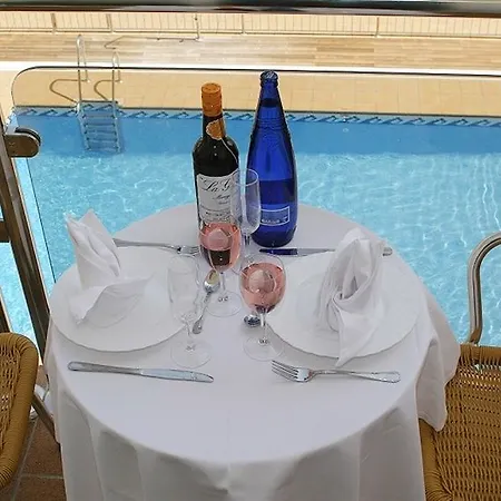 Loto Conil Aparthotel
